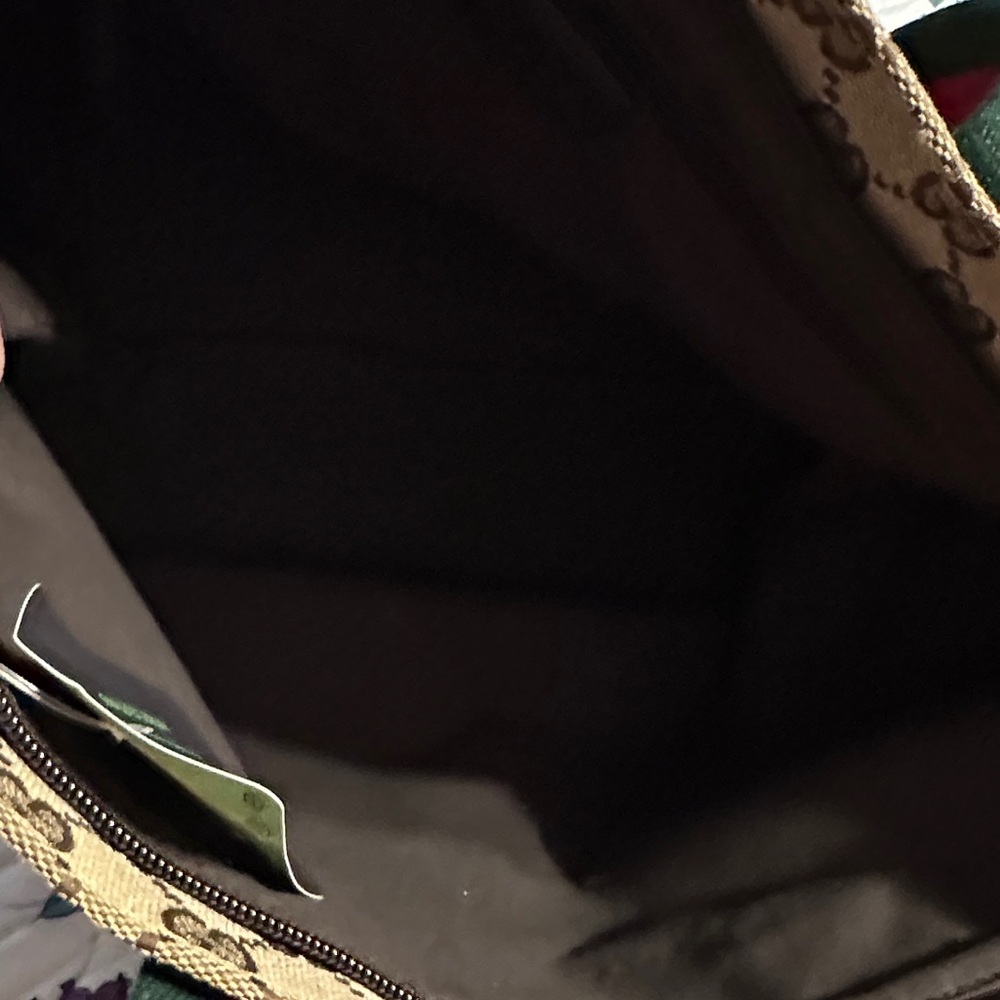 Vintage Gucci GG Sherry Tote - Picture 12 of 14